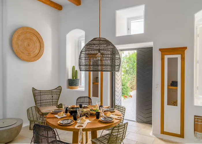 Euphoria Chora Naxos Aparthotel