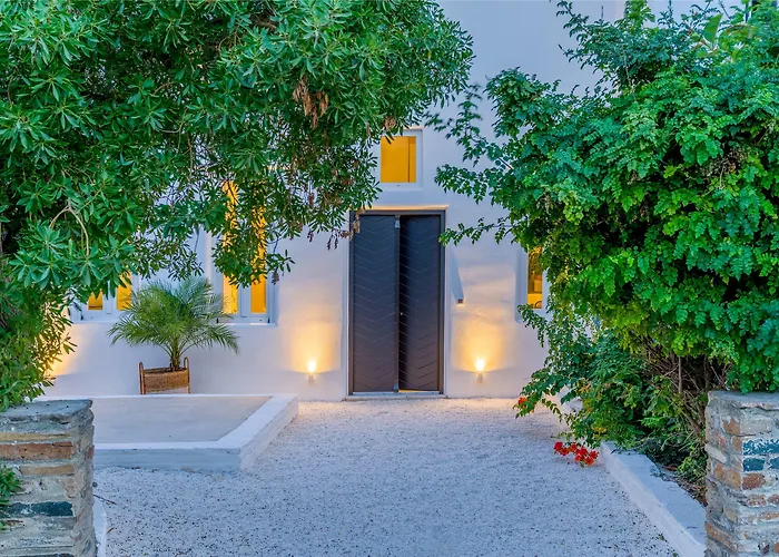 Aparthotel Euphoria Chora Naxos 4*