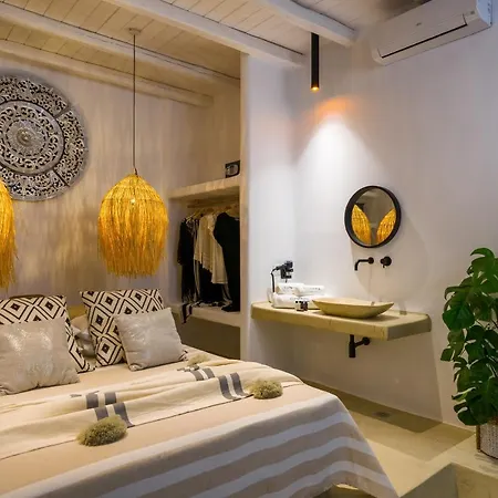 Aparthotel Euphoria Chora Naxos 3*