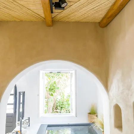 Euphoria Chora Naxos Aparthotel