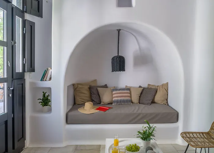 Euphoria Chora Naxos Aparthotel 4*