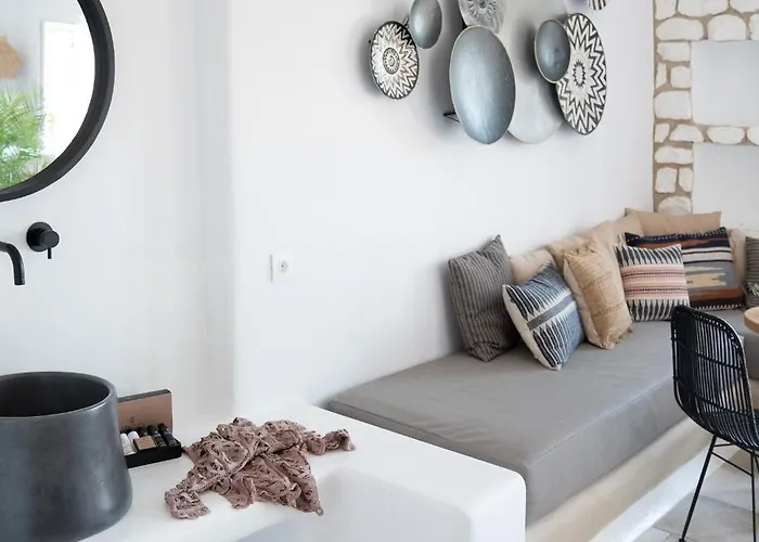 Euphoria Chora Naxos Aparthotel